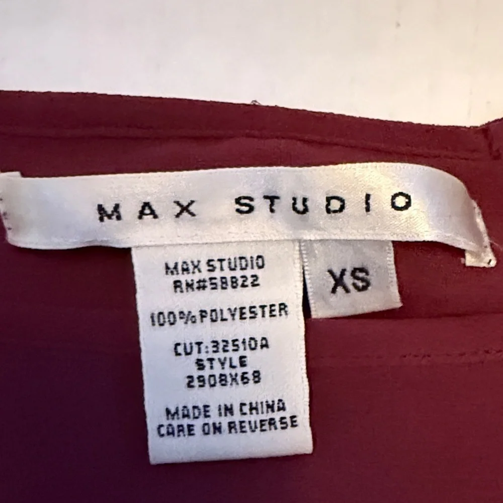 Max Studio Burgundy Women's Mini Dress Size XS Cap Sleeves Gathered Waist Xsmall